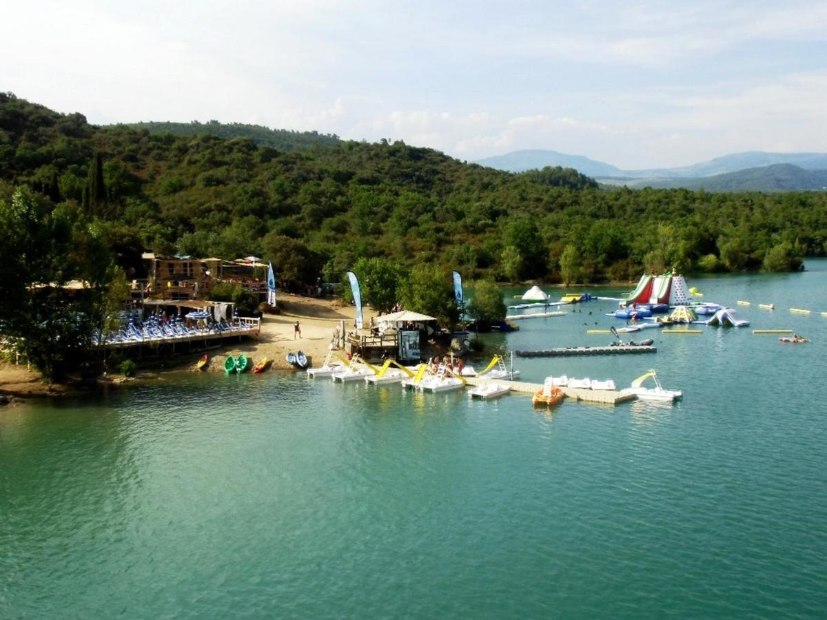 15Mn De Cannes, Villa La Soleiade , 3Gites 2-4 Pers Type T2, Climatises, Piscine, Au Lac De Saint-Cassien Var مونتارو المظهر الخارجي الصورة